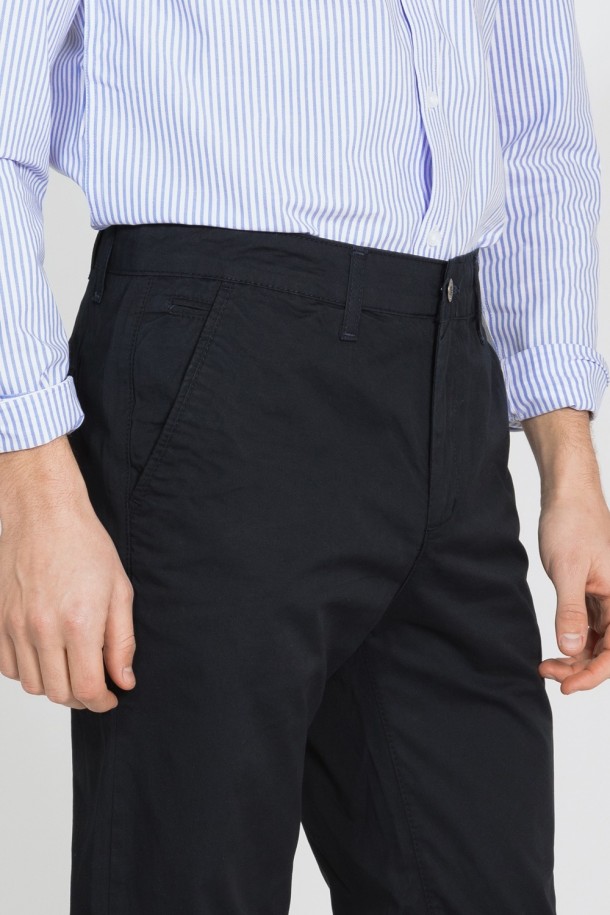 HLAČE M S A22KMH9 T. PLAVA