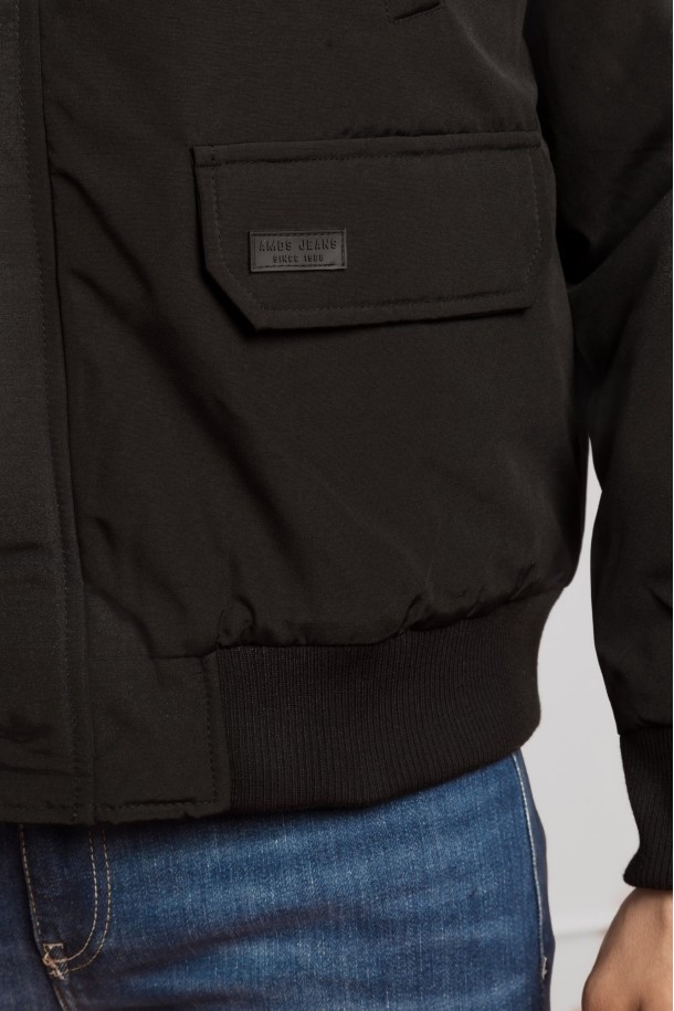 JAKNA M K B25KMJ128 CRNA