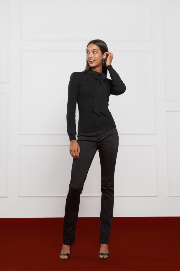 VESTA Ž K B25PZV135 CRNA