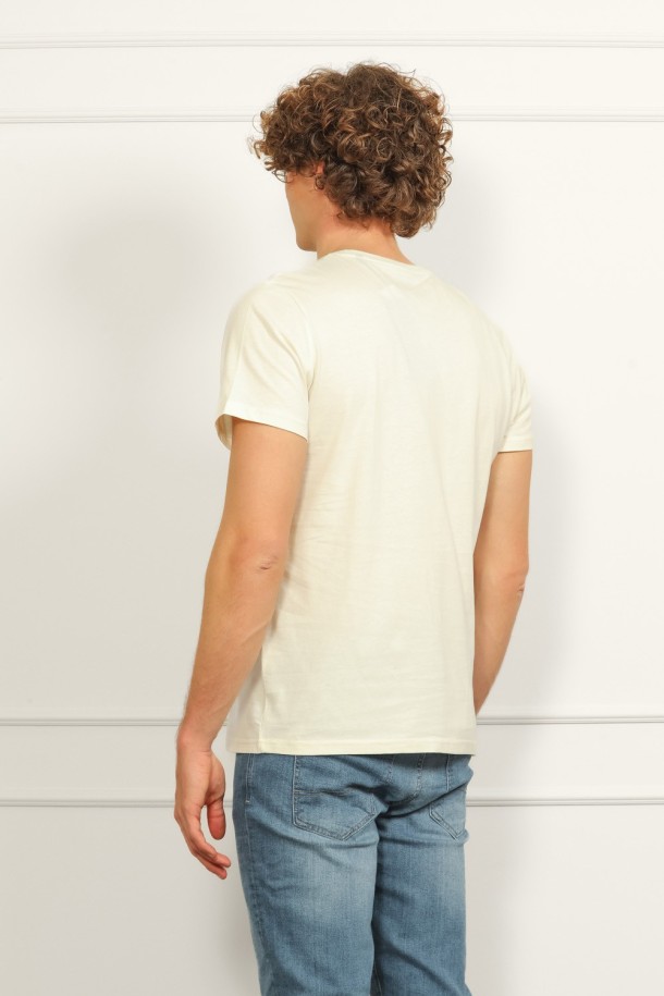 MAJICA K.RUKAV M B A26PMM16 PRLJAVO BIJELA