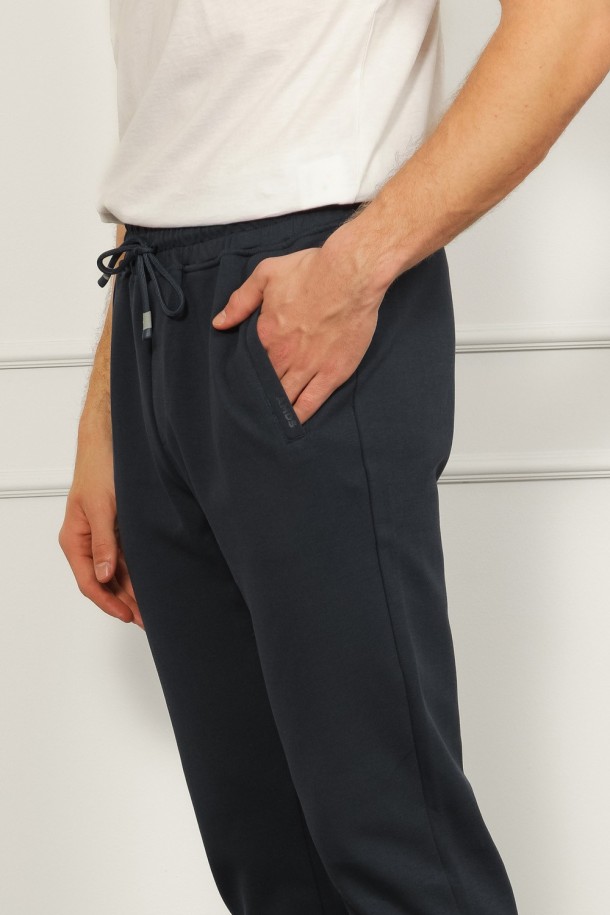 TRENIRKA D.DIO M K A26PMTH113 TAMNO PLAVA