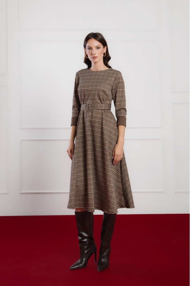 HALJINA Ž.I. DR MAXI B2531832