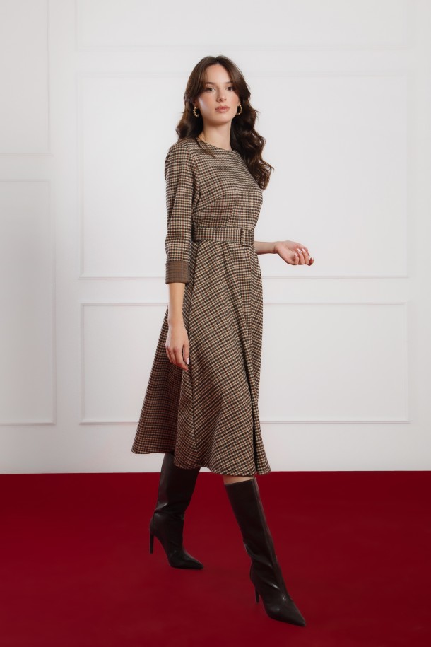 HALJINA Ž.I. DR MAXI B2531832