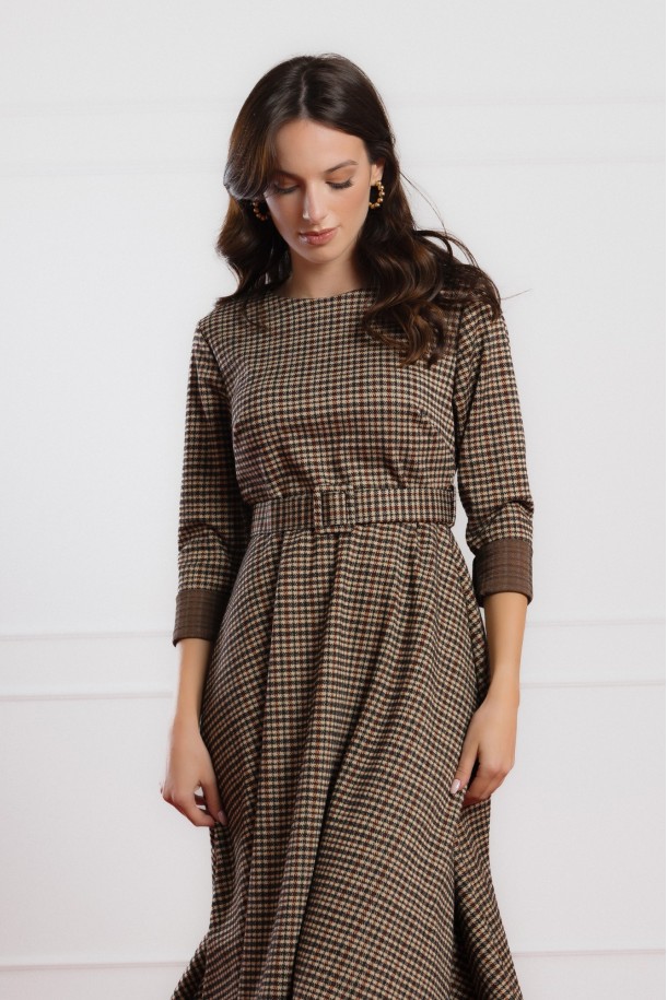 HALJINA Ž.I. DR MAXI B2531832