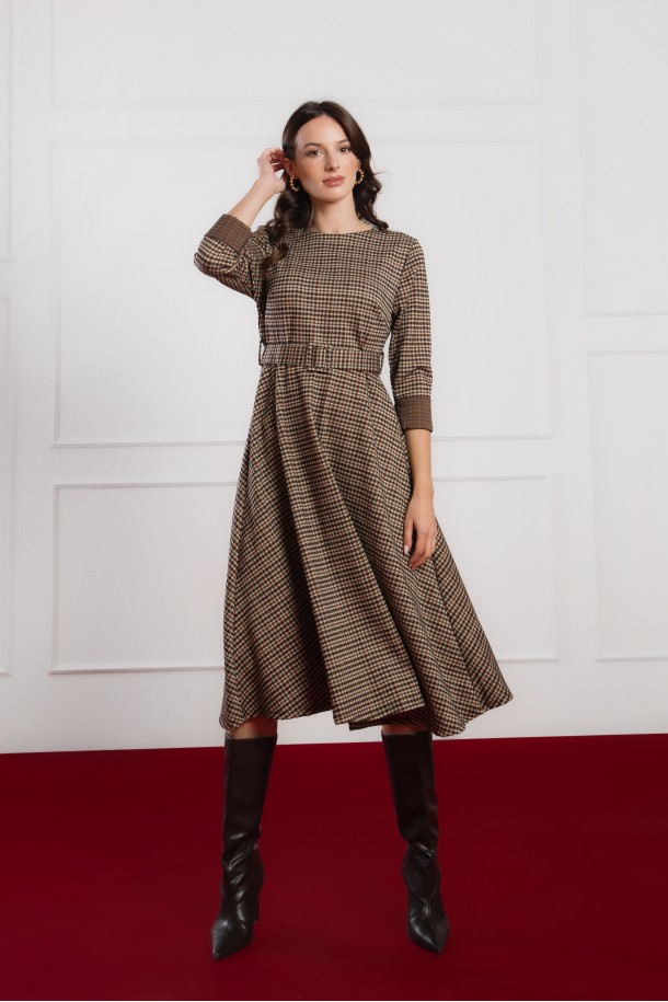 HALJINA Ž.I. DR MAXI B2531832