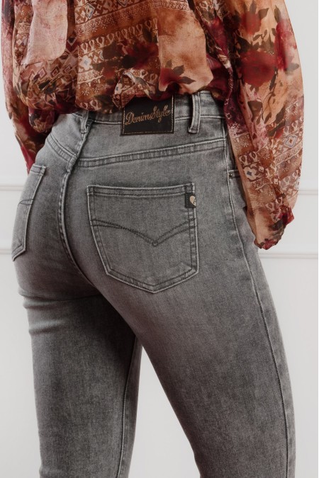 HLAČE TR.Ž.I. B25780 SIVE S