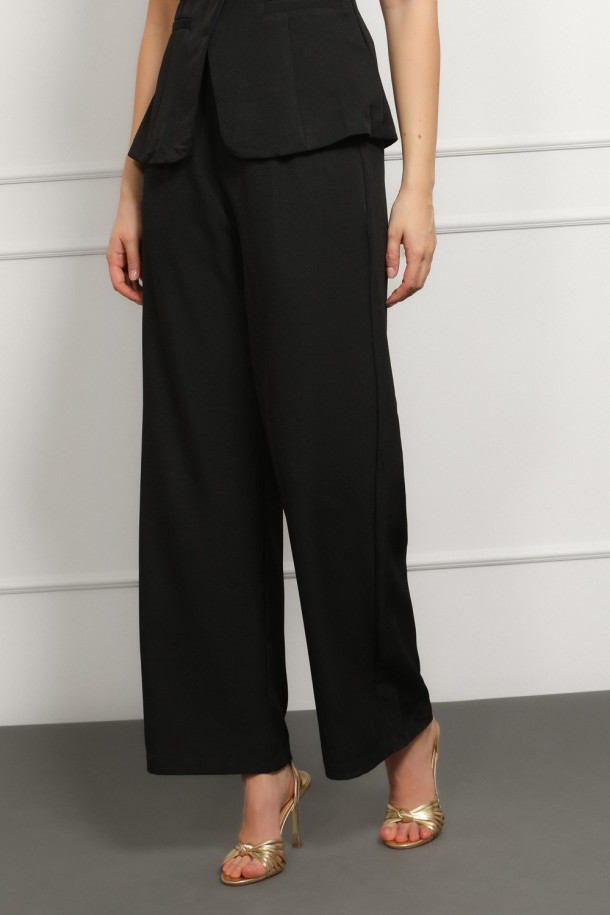 KOMPLET Ž.I. A260857 CRNA