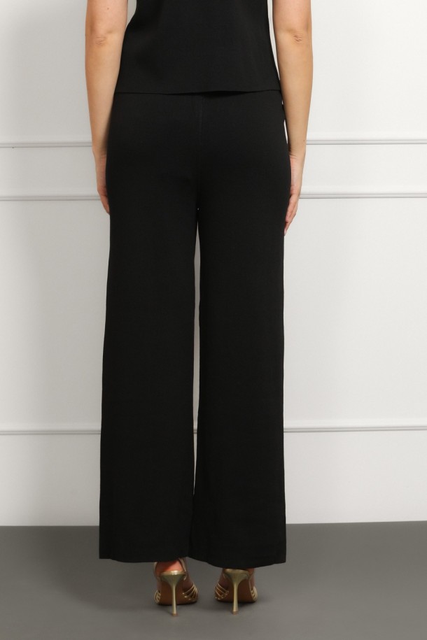 KOMPLET Ž.I. A261967 CRNA