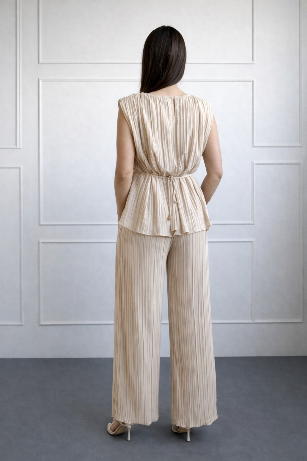 KOMPLET Ž.I. A269539 BEŽ