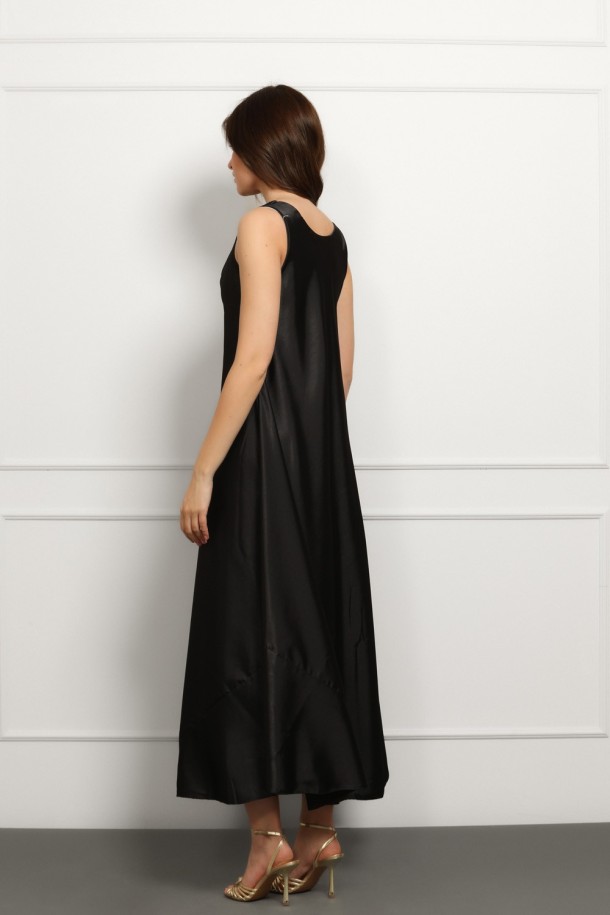 HALJINA BR MAXI Ž.I. A26377881 CRNA