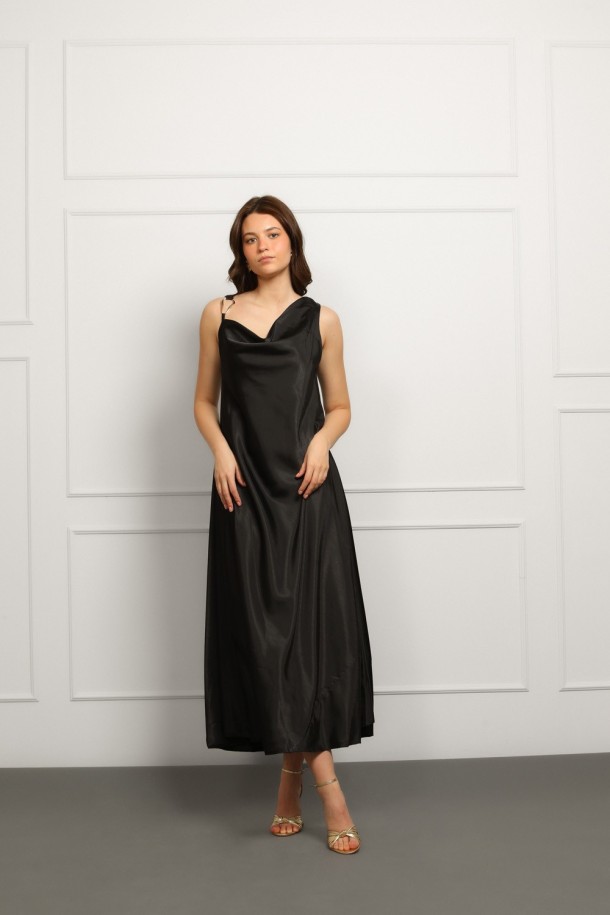 HALJINA BR MAXI Ž.I. A26377881 CRNA