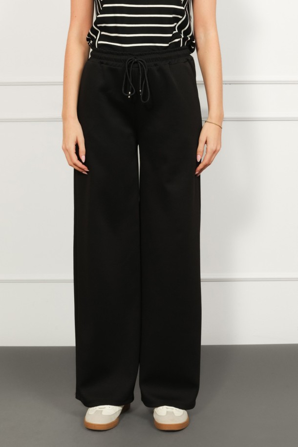 TRENIRKA D.D. Ž.I. A26112783 CRNA