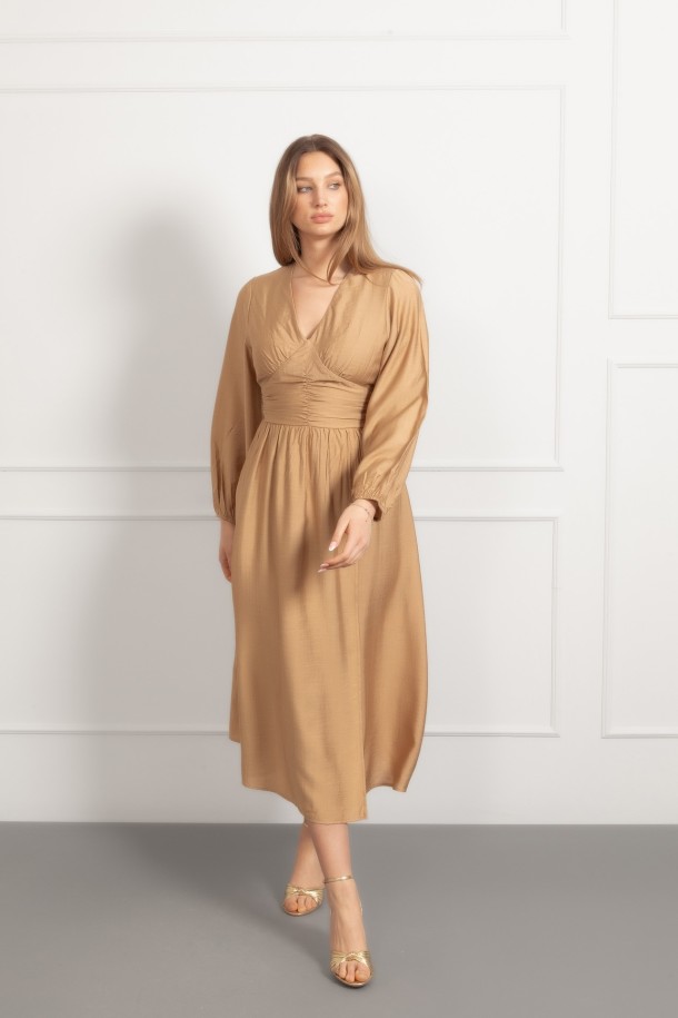 HALJINA DR MAXI Ž.Š. A261164 ZLATNA