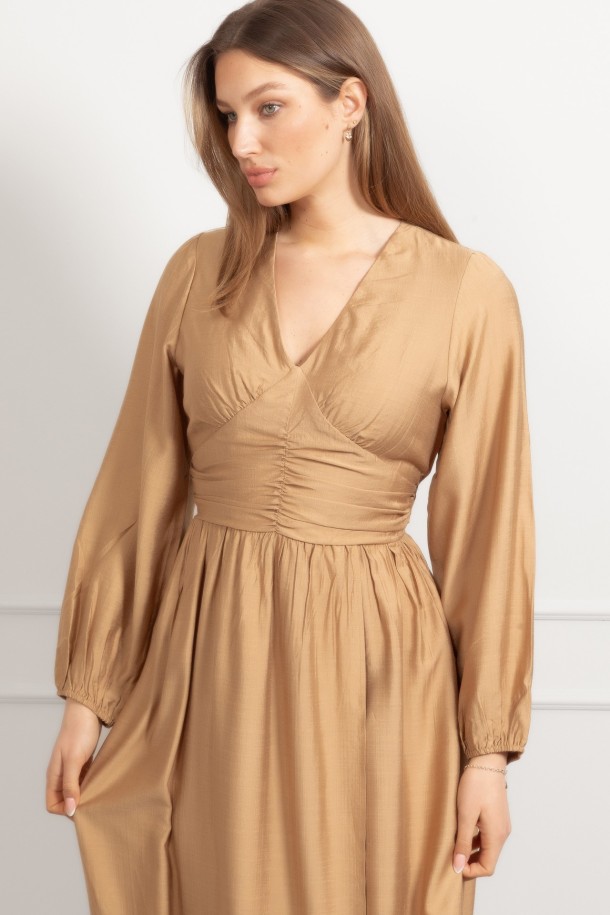 HALJINA DR MAXI Ž.Š. A261164 ZLATNA